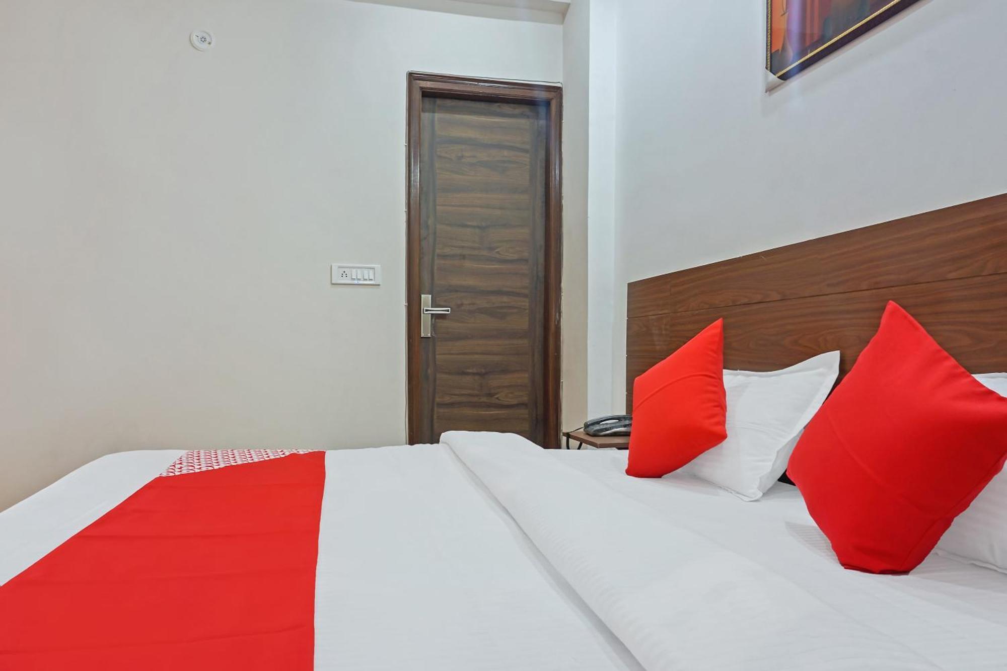 Hotel O Quadis نويدا المظهر الخارجي الصورة
