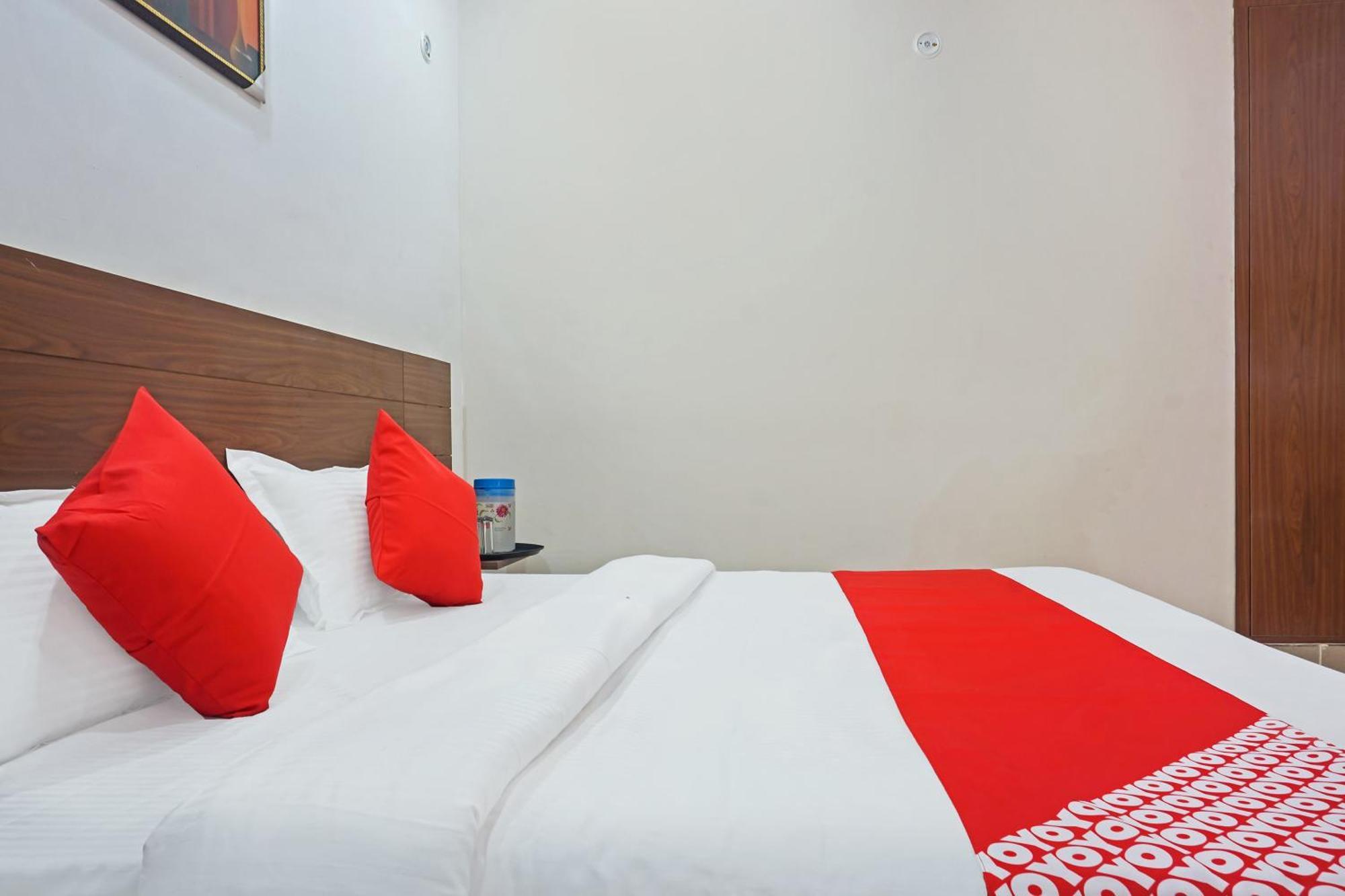 Hotel O Quadis نويدا المظهر الخارجي الصورة
